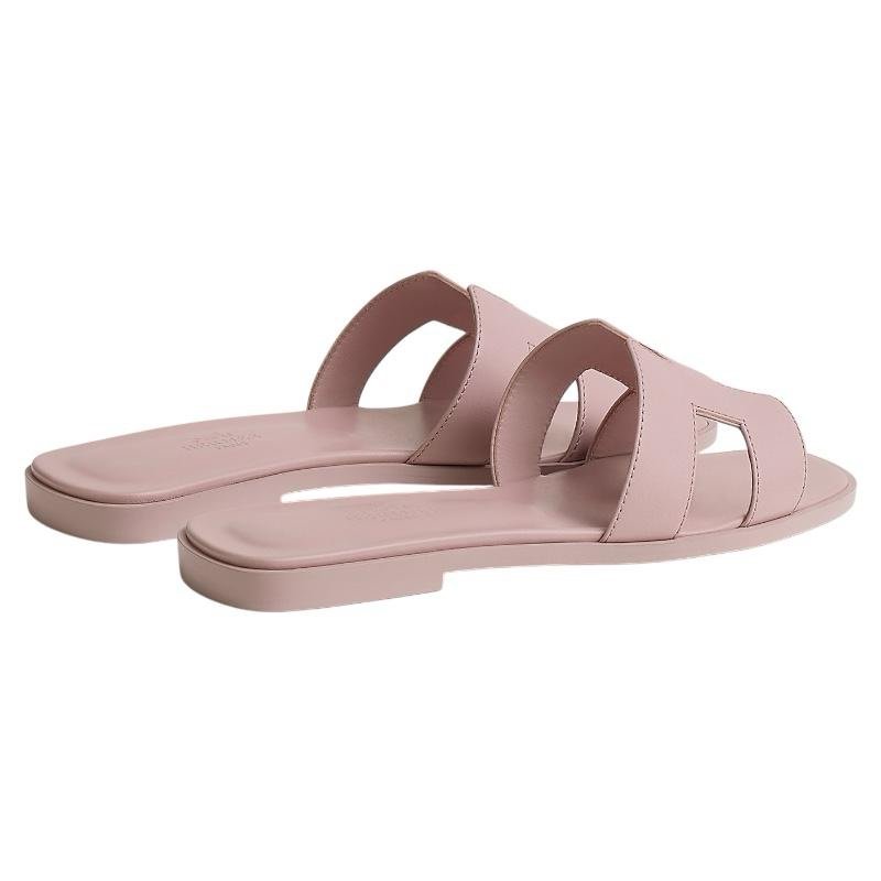 4853260a-e38f-4a57-bc7c-3ab6d5e4cb29.jpeg HERMES Box Calfskin Oran Sandals Rose Pale - Image 3