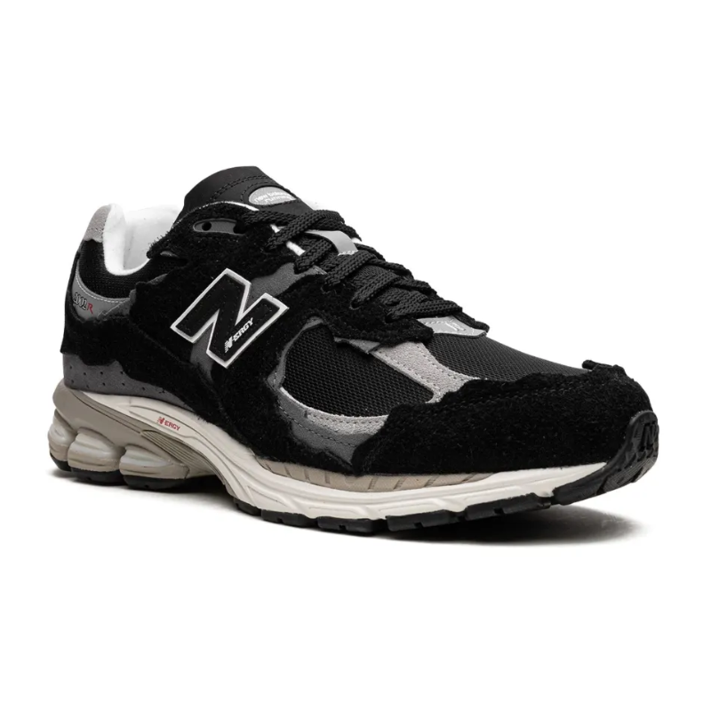 Untitled-design-2025-02-07T030705.314.png New Balance 2002R Protection - Pack Black Grey - Image 3