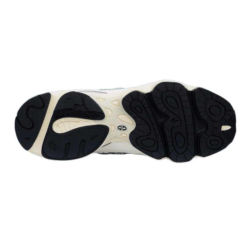 Untitled-design-2025-02-11T160208.548.png New Balance 1000 - Angora Moonrock - Image 6