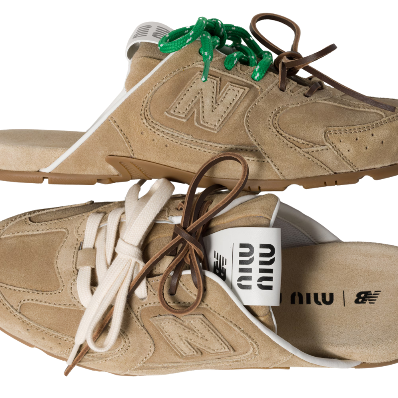 Untitled-design-2025-02-11T235827.281.png New Balance 530 SL Mule Miu Miu Ecru - Image 3