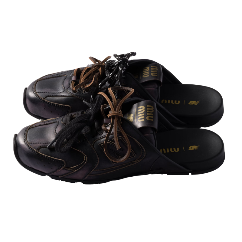 Untitled-design-2025-02-12T000302.510-1.png New Balance 530 SL Mule Miu Miu Black - Image 3