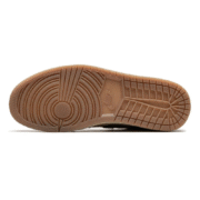 Jordan 1 Retro Low OG - Zion Williamson Voodoo - Image 6