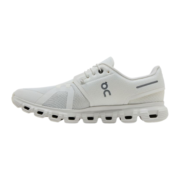 on cloud 6 - Triple White - Image 3