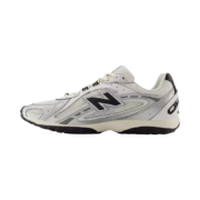 New Balance 204L Silver Metallic Black - Image 2