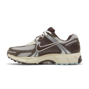 Air Zoom Vomero 5 'Earth Fossil' - Image 3