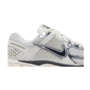 Air Zoom Vomero 5 'Photon Dust Metallic Silver' - Image 3